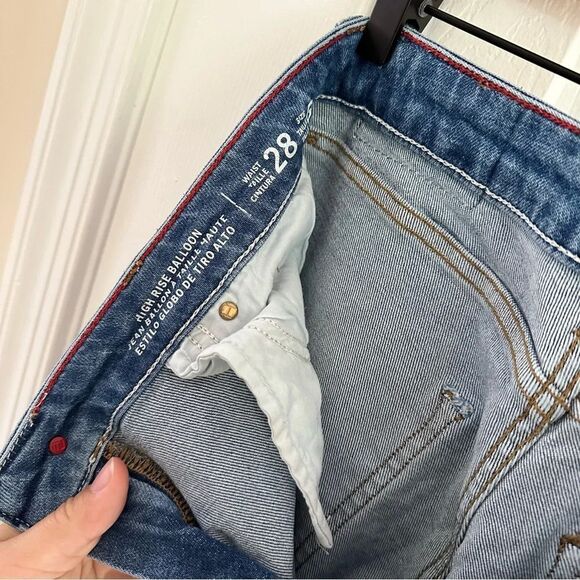 Tommy Hilfiger Women’s Distressed High Rise Balloon Jeans Size 6 - Picture 9 of 13